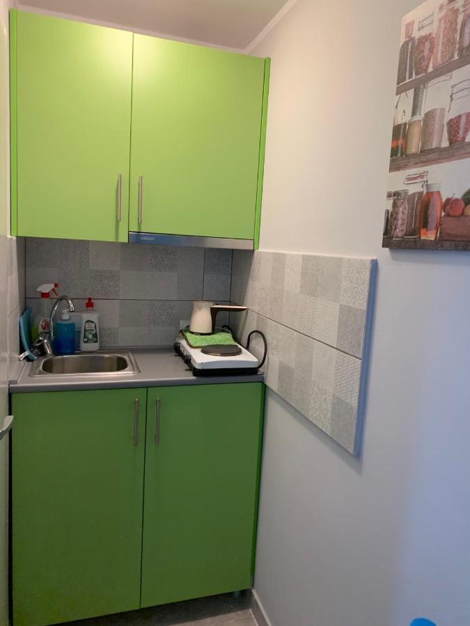Apartman Lara Belgrado Exterior foto